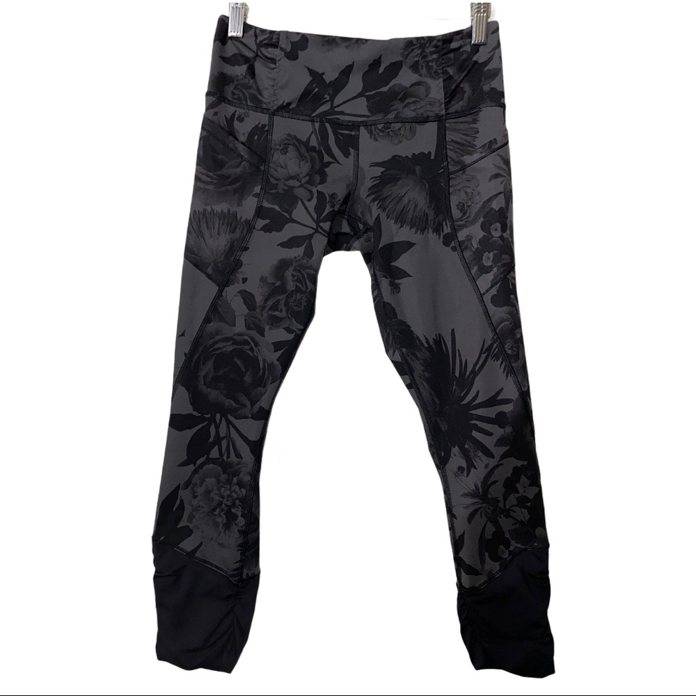 Lululemon cropped leggings